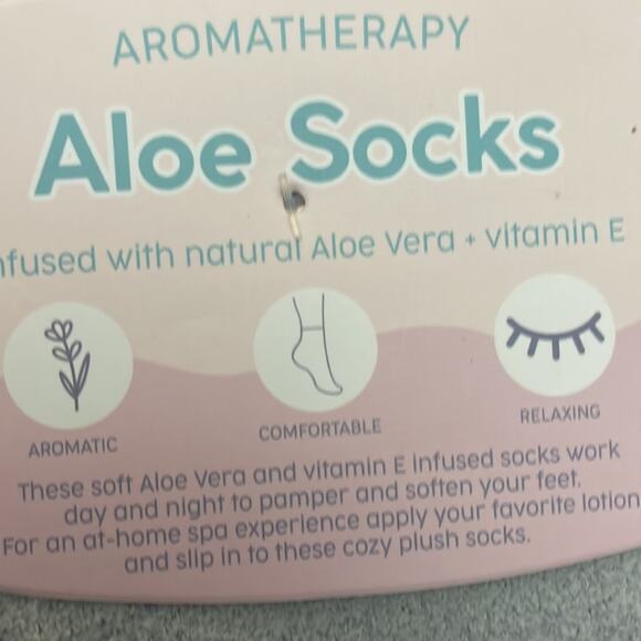 Aromatherapy Aloe Ankle Socks - Picture 3 of 6